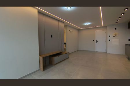 Sala  de apartamento para alugar com 2 quartos, 81m² em Recreio dos Bandeirantes, Rio de Janeiro