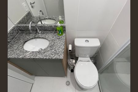 Studio para alugar com 25m², 1 quarto e sem vaga Studio para alugar com 25m², 1 quarto e sem vagaBanheiro