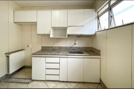 Apartamento para alugar com 117m², 3 quartos e 2 vagasCozinha