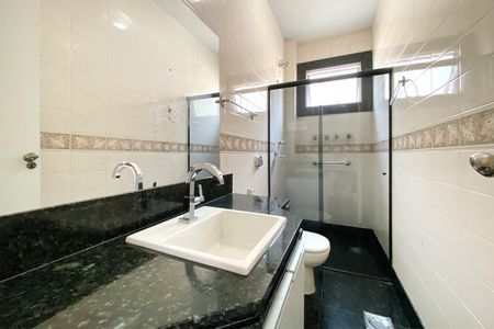 Apartamento para alugar com 117m², 3 quartos e 2 vagasBanheiro