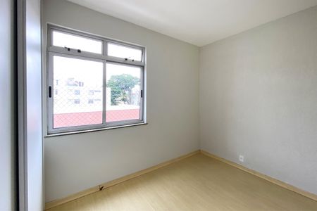 Apartamento para alugar com 117m², 3 quartos e 2 vagasQuarto 2