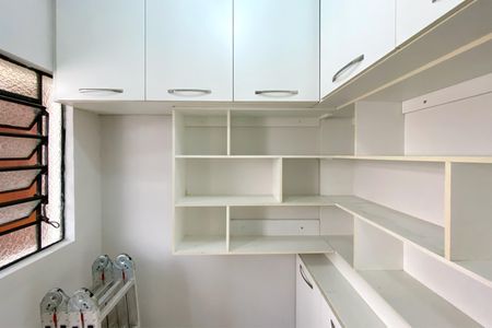 Apartamento para alugar com 117m², 3 quartos e 2 vagasQuarto de Serviço