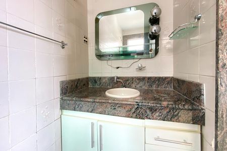 Apartamento para alugar com 117m², 3 quartos e 2 vagasBanheiro da Suíte 1