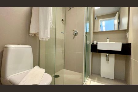 Apartamento para alugar com 66m², 2 quartos e 2 vagasBanheiro Social