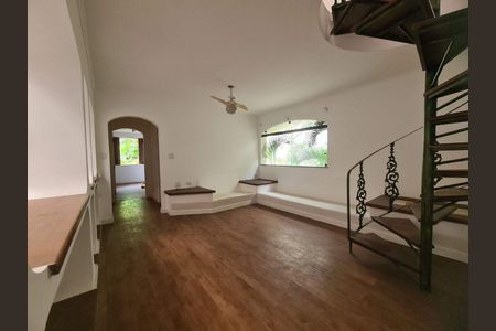 Casa à venda com 4 quartos, 396m² em Planalto Paulista, São Paulo