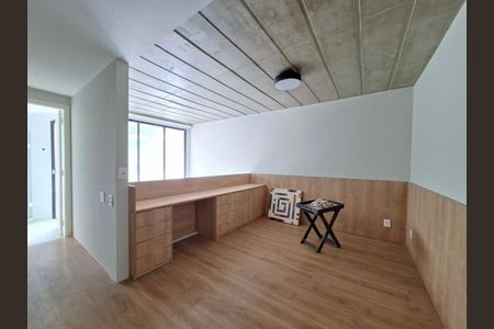 Apartamento para alugar com 70m², 1 quarto e 1 vaga