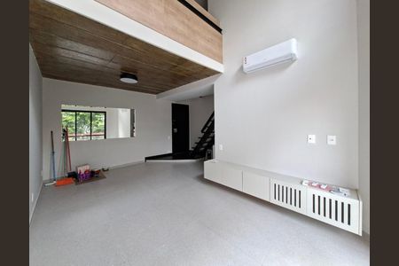 Apartamento para alugar com 70m², 1 quarto e 1 vaga