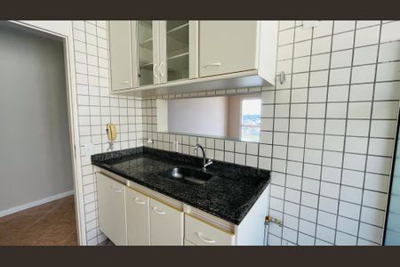 Apartamento à venda com 3 quartos, 75m² em Jardim das Paineiras, Campinas