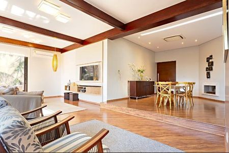 Casa à venda com 4 quartos, 420m² em Brooklin, São Paulo