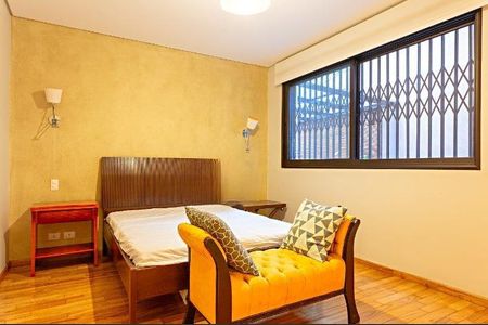 Casa à venda com 420m², 4 quartos e 7 vagas