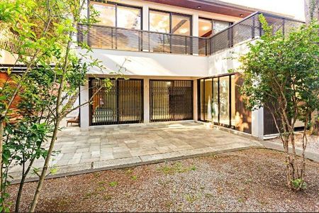 Casa à venda com 420m², 4 quartos e 7 vagas