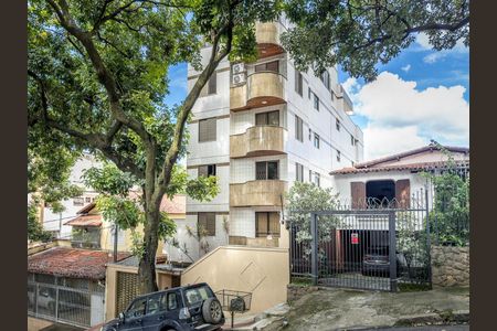 Apartamento à venda com 65m², 2 quartos e 2 vagasFachada Prédio