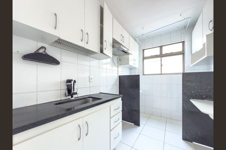 Apartamento à venda com 65m², 2 quartos e 2 vagasCozinha