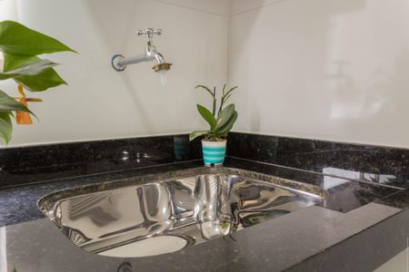 Apartamento à venda com 47m², 2 quartos e 1 vaga Apartamento à venda com 47m², 2 quartos e 1 vagaÁrea de Serviço