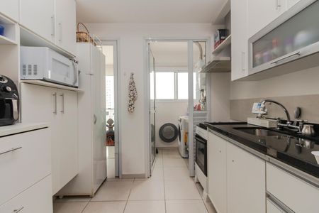 Apartamento à venda com 74m², 2 quartos e 2 vagasCozinha