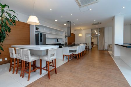 Apartamento à venda com 74m², 2 quartos e 2 vagasSalão de Festas