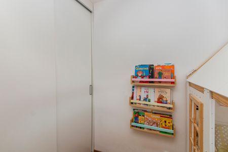 Apartamento à venda com 74m², 2 quartos e 2 vagasQuarto