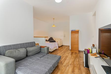 Apartamento à venda com 74m², 2 quartos e 2 vagasSala