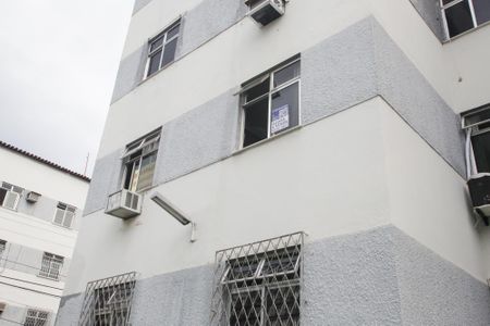 Apartamento à venda com 55m², 2 quartos e sem vagaPlaca