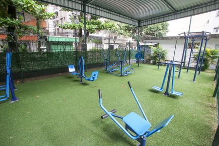 Apartamento à venda com 55m², 2 quartos e sem vagaÁrea comum