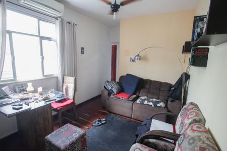 Apartamento à venda com 55m², 2 quartos e sem vagaSala