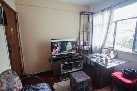 Apartamento à venda com 55m², 2 quartos e sem vagaSala