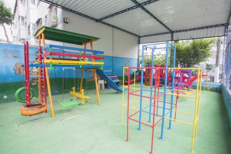 Apartamento à venda com 55m², 2 quartos e sem vagaÁrea comum