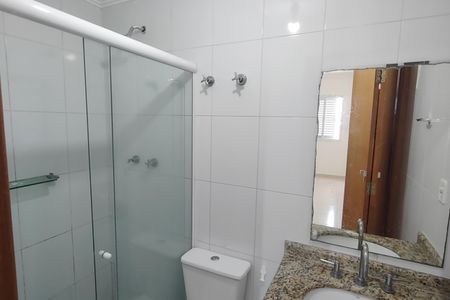 Apartamento à venda com 83m², 3 quartos e 2 vagasBanheiro da Suíte