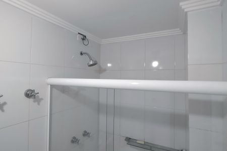 Apartamento à venda com 83m², 3 quartos e 2 vagasBanheiro