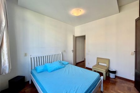 Apartamento para alugar com 76m², 2 quartos e 1 vaga