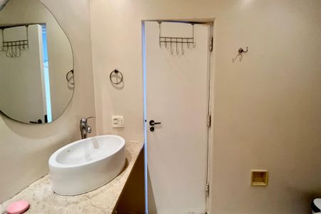 Apartamento para alugar com 76m², 2 quartos e 1 vaga