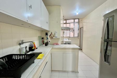 Apartamento para alugar com 76m², 2 quartos e 1 vaga