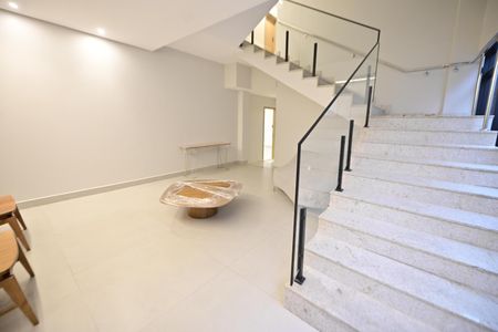 Apartamento para alugar com 2 quartos, 65m² em Jardim Santo Antônio, Goiânia