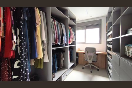 Apartamento à venda com 75m², 2 quartos e 1 vagaCloset 