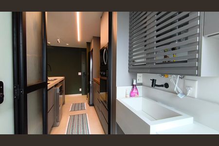 Apartamento à venda com 75m², 2 quartos e 1 vagaÁrea de Serviço