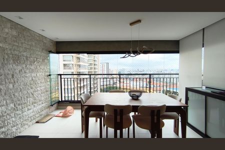 Apartamento à venda com 75m², 2 quartos e 1 vagaVaranda