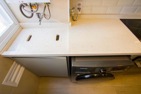 Apartamento para alugar com 50m², 2 quartos e 1 vaga Apartamento para alugar com 50m², 2 quartos e 1 vagaCozinha/Área de serviço