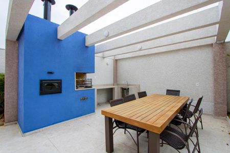 Apartamento para alugar com 50m², 2 quartos e 1 vaga Apartamento para alugar com 50m², 2 quartos e 1 vagaÁrea comum - Churrasqueira 1