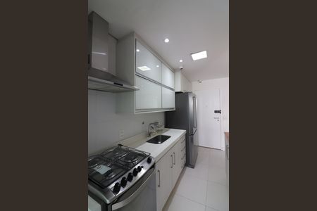 Apartamento à venda com 69m², 2 quartos e 1 vagaCozinha 