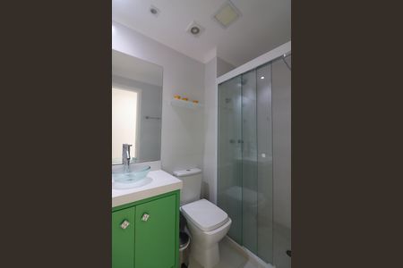 Apartamento à venda com 69m², 2 quartos e 1 vagaBanheiro Social