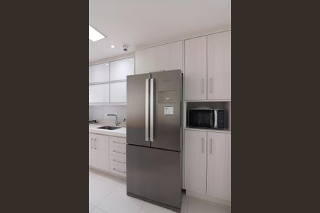 Apartamento à venda com 69m², 2 quartos e 1 vagaCozinha 