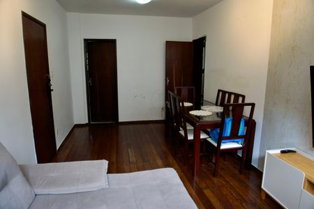 Apartamento à venda com 115m², 3 quartos e 1 vagaSala