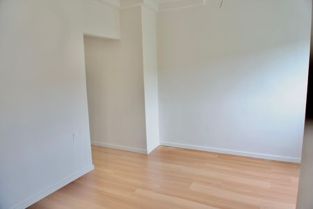 Apartamento à venda com 105m², 3 quartos e 2 vagas Apartamento à venda com 105m², 3 quartos e 2 vagasSuíte