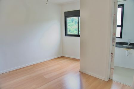 Apartamento à venda com 105m², 3 quartos e 2 vagas Apartamento à venda com 105m², 3 quartos e 2 vagasSuíte