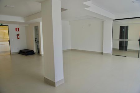 Apartamento à venda com 105m², 3 quartos e 2 vagas Apartamento à venda com 105m², 3 quartos e 2 vagasÁrea Comum - Salão de Festas