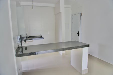 Apartamento à venda com 105m², 3 quartos e 2 vagas Apartamento à venda com 105m², 3 quartos e 2 vagasCozinha