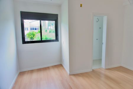 Apartamento à venda com 105m², 3 quartos e 2 vagas Apartamento à venda com 105m², 3 quartos e 2 vagasSuíte
