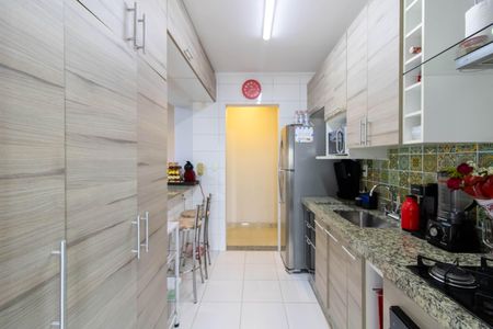 Apartamento à venda com 86m², 3 quartos e 2 vagas Apartamento à venda com 86m², 3 quartos e 2 vagasCozinha
