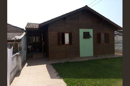 Casa à venda com 108m², 3 quartos e 1 vaga Casa à venda com 108m², 3 quartos e 1 vagaFachada