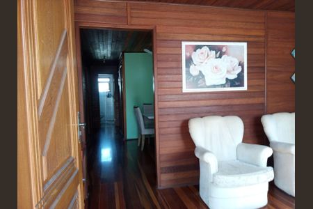 Casa à venda com 108m², 3 quartos e 1 vaga Casa à venda com 108m², 3 quartos e 1 vagaSala